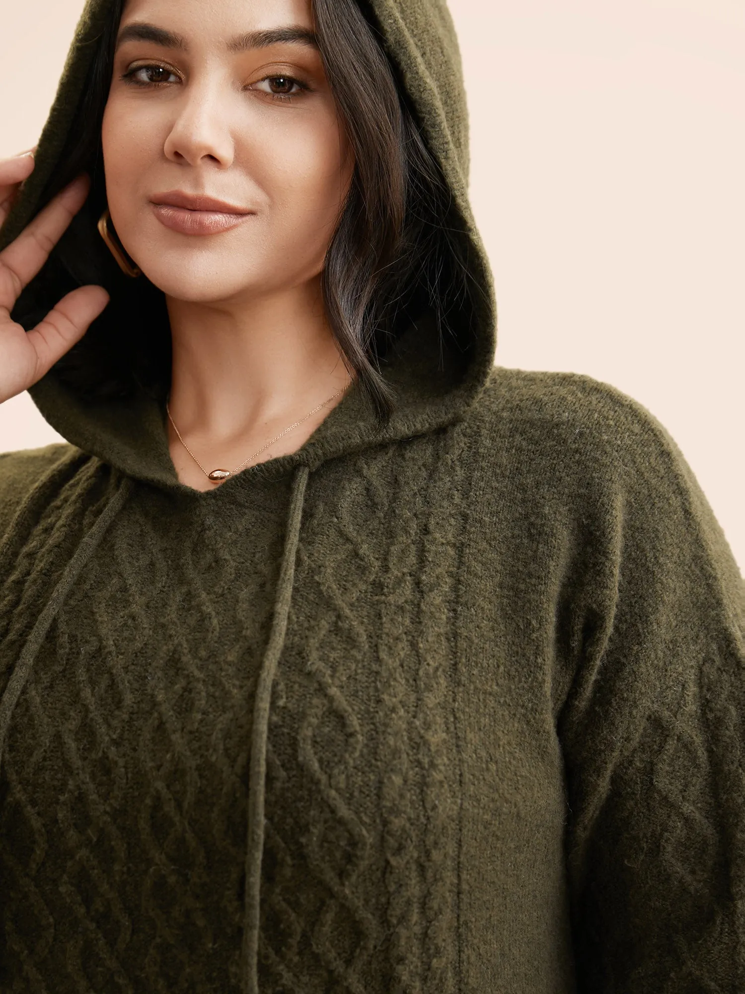 Airy Cozy Hooded Pullover